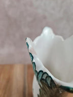 🌿 Petit vase en faïence signé Figas – décor fleuri main 🌸