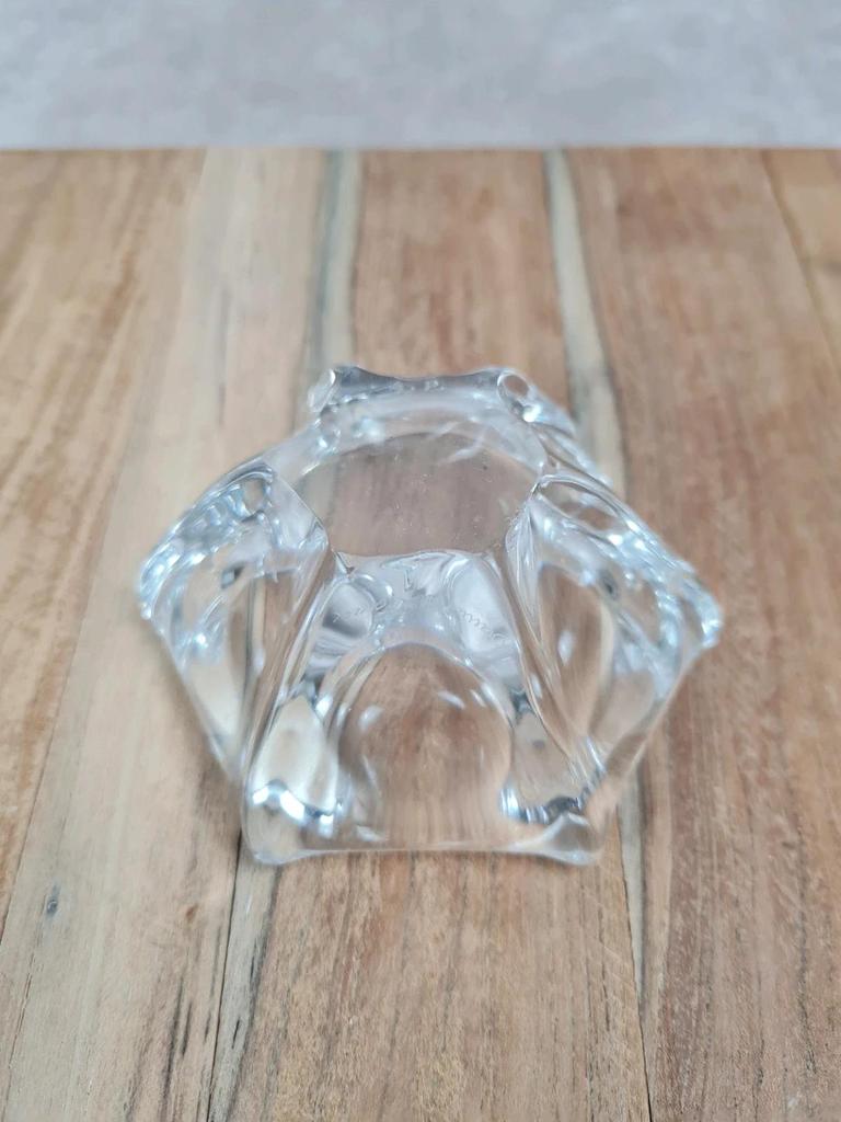 💎 Petite coupelle en cristal signée Daum France – gravée A.p