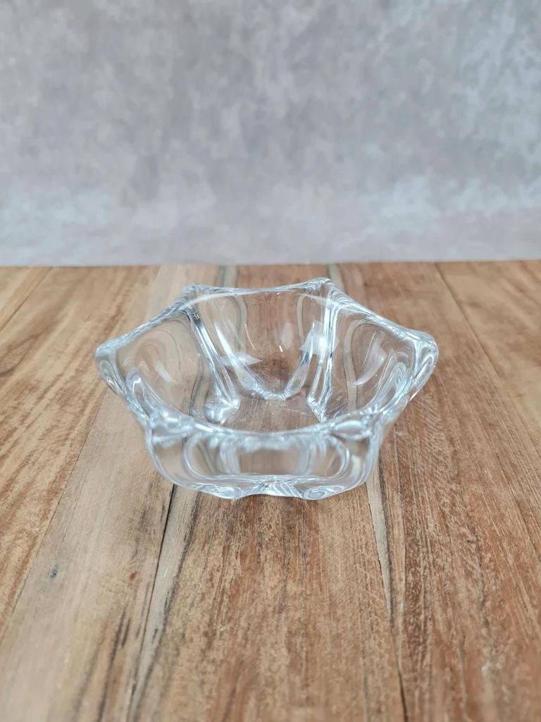 💎 Petite coupelle en cristal signée Daum France – gravée A.p