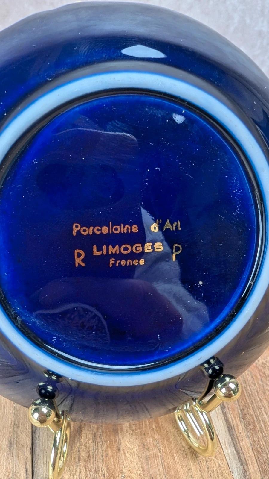 Petite soucoupe décorative en porcelaine de Limoges 💙