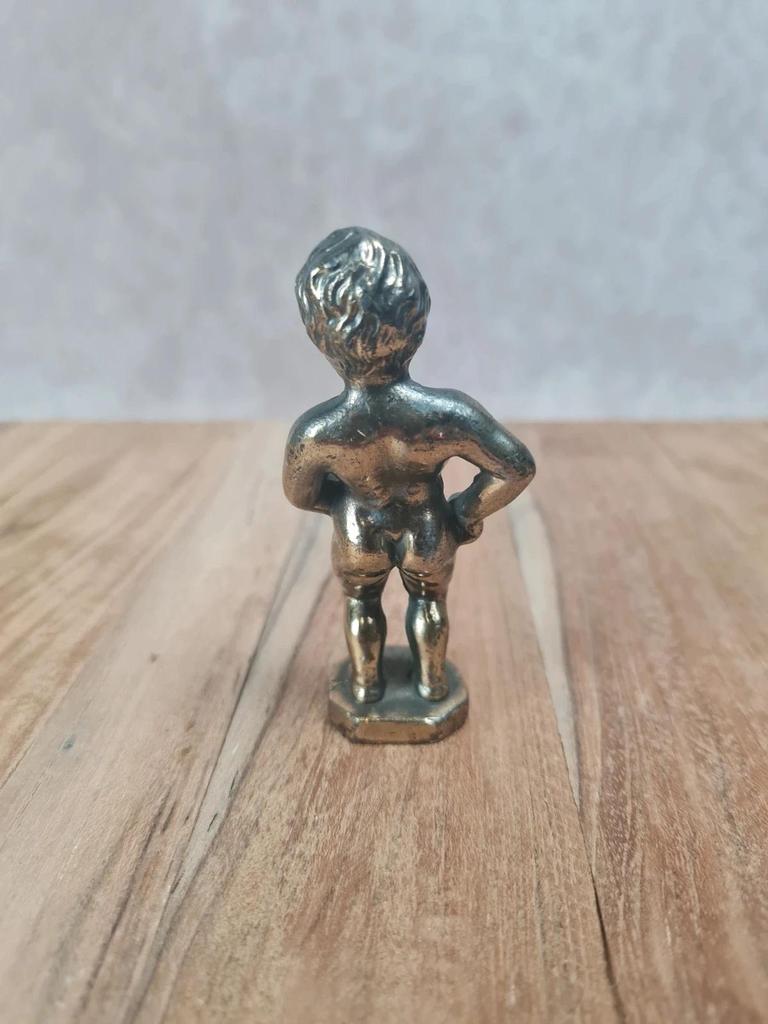 Petite statuette vintage du Manneken - pis