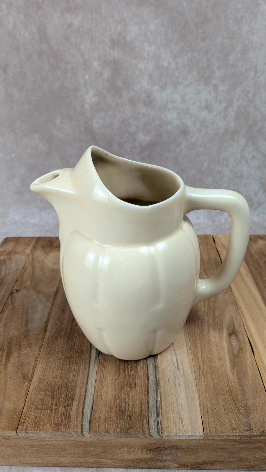 Pichet ancien en céramique Saint - uze – Art Déco