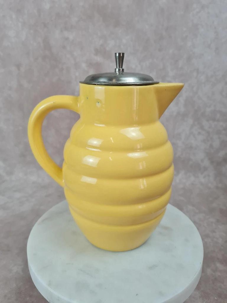 Pichet ancien Saint - clément n°869 avec filtre métal d’origine