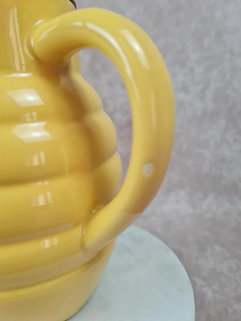 Pichet ancien Saint - clément n°869 avec filtre métal d’origine