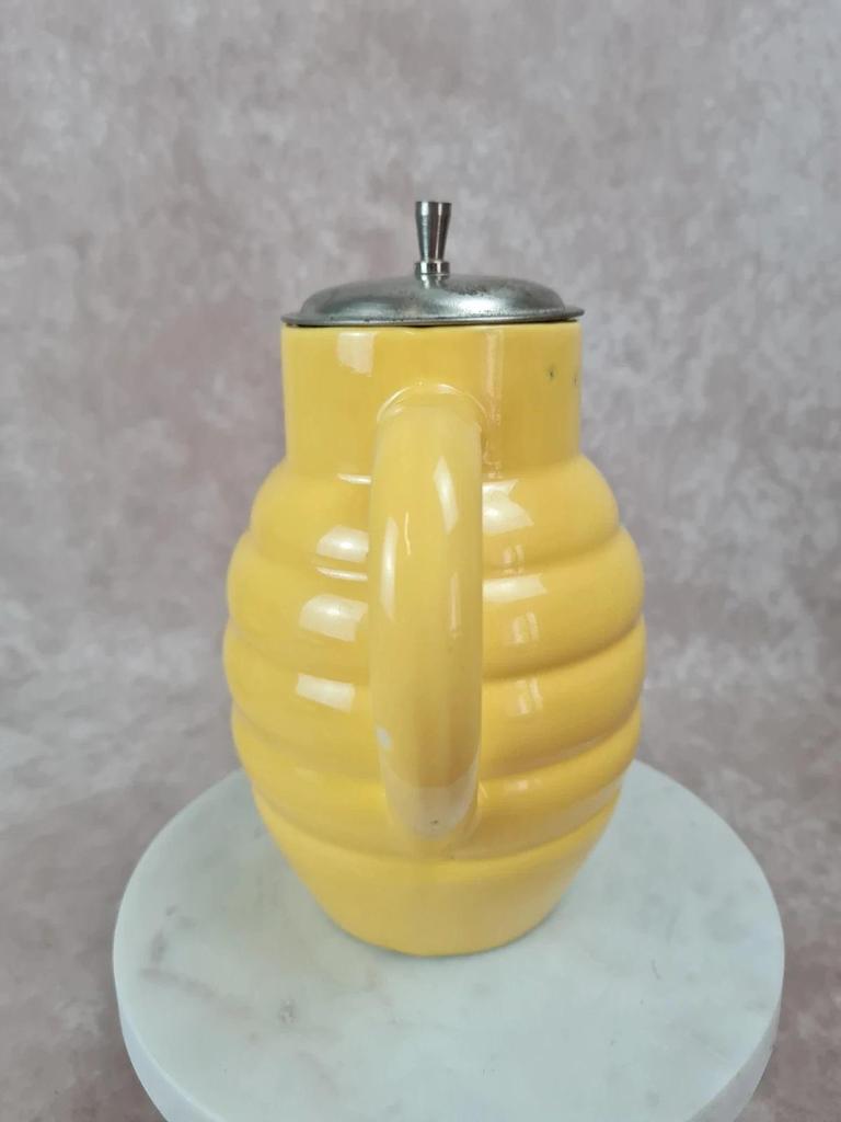 Pichet ancien Saint - clément n°869 avec filtre métal d’origine