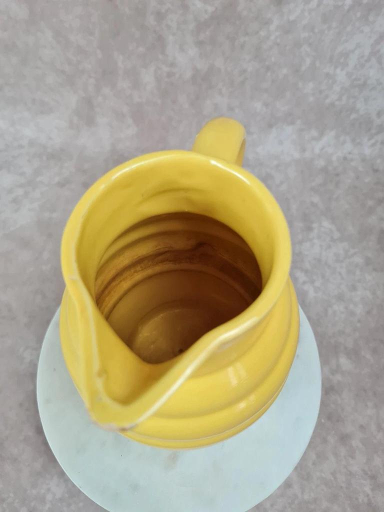 Pichet ancien Saint - clément n°869 avec filtre métal d’origine