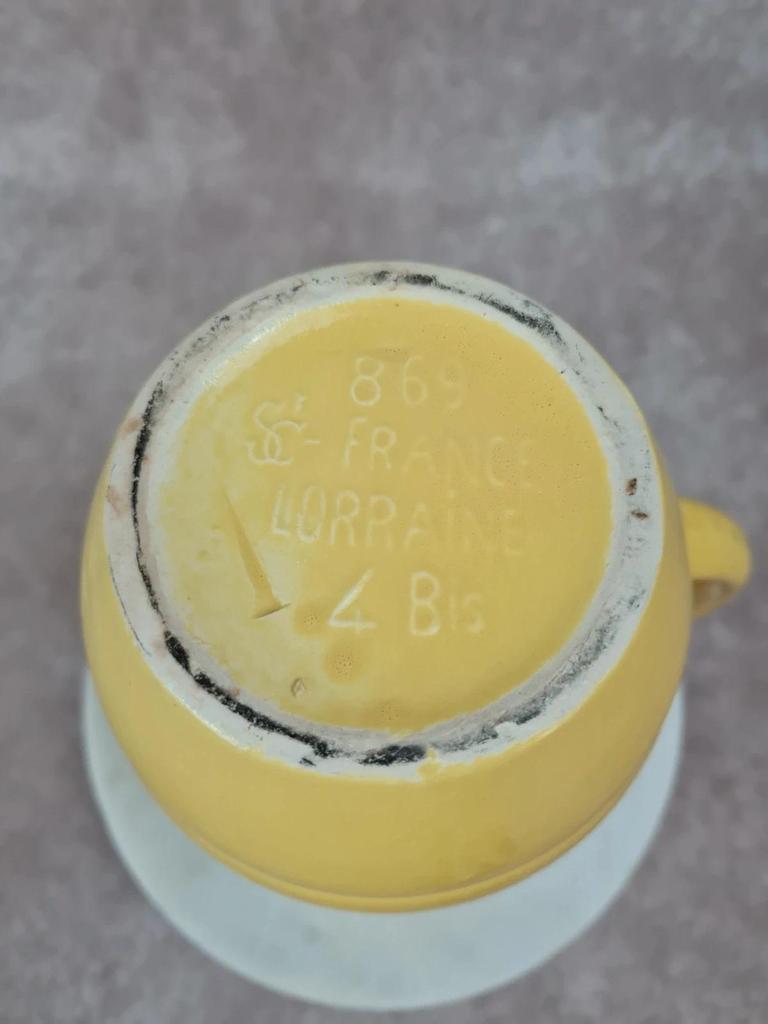 Pichet ancien Saint - clément n°869 avec filtre métal d’origine