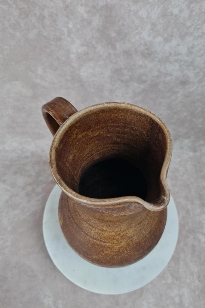 Pichet vintage en grès vernissé brun 🍂