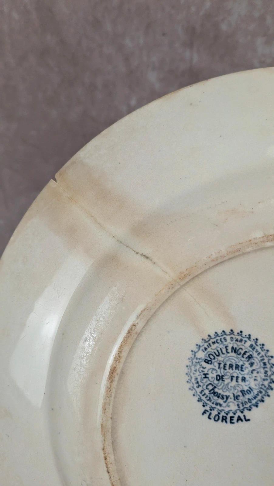 Plat ancien Terre de Fer Boulenger – modèle Floréal – Choisy - le - roi