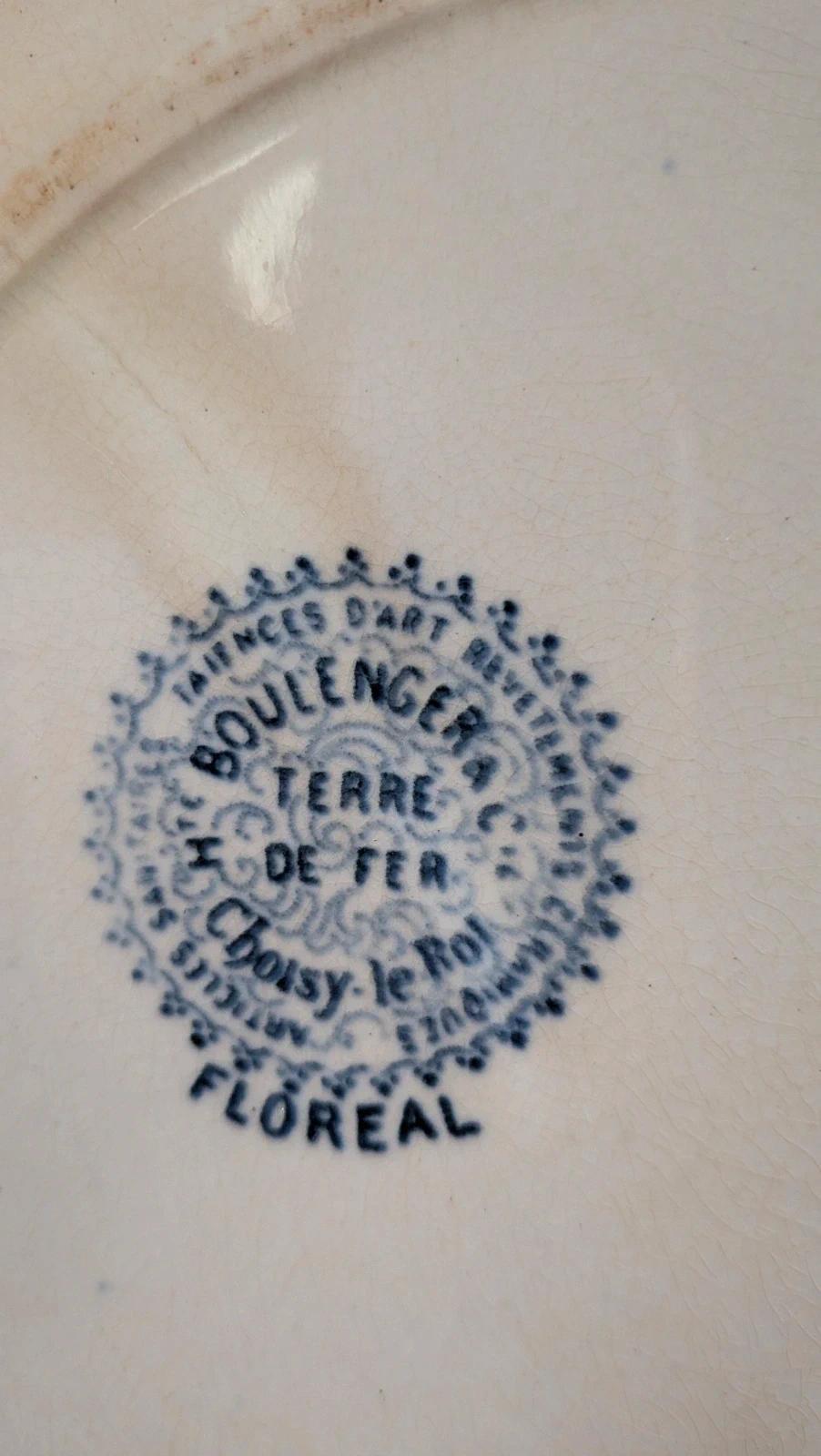 Plat ancien Terre de Fer Boulenger – modèle Floréal – Choisy - le - roi