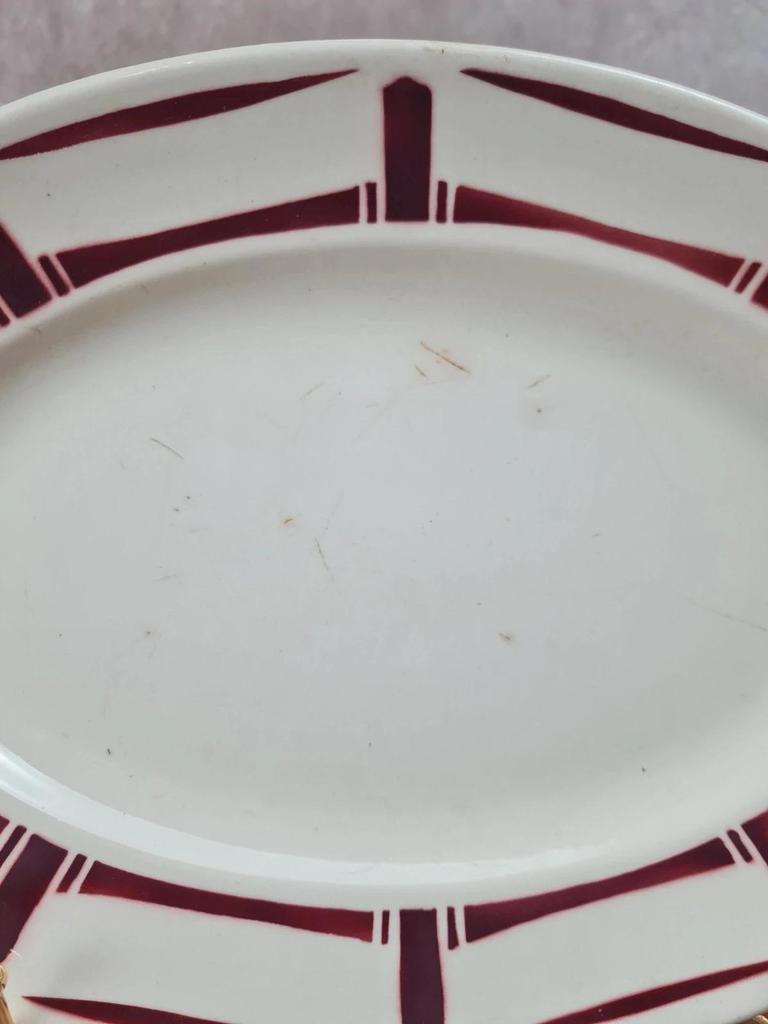 Plat ovale Badonviller – modèle Louise