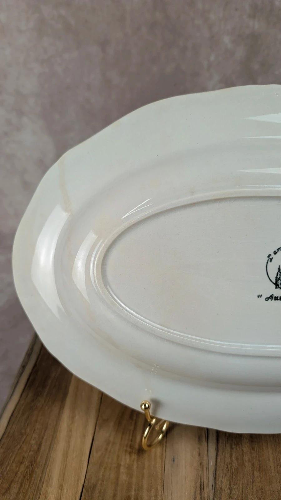 Plat ovale L’amandinoise, modèle Auvergne