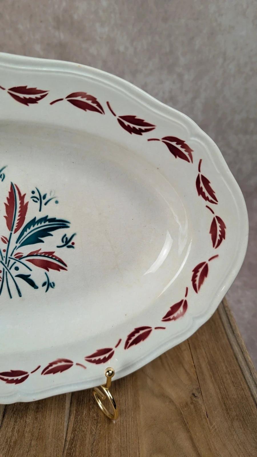 Plat ovale L’amandinoise, modèle Auvergne