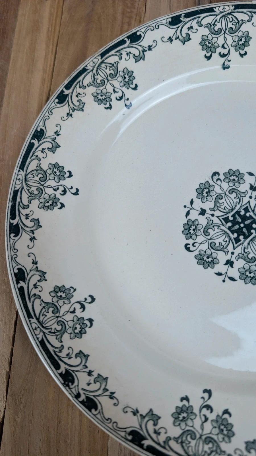 Plat sur pied Sarreguemines – modèle Mignon