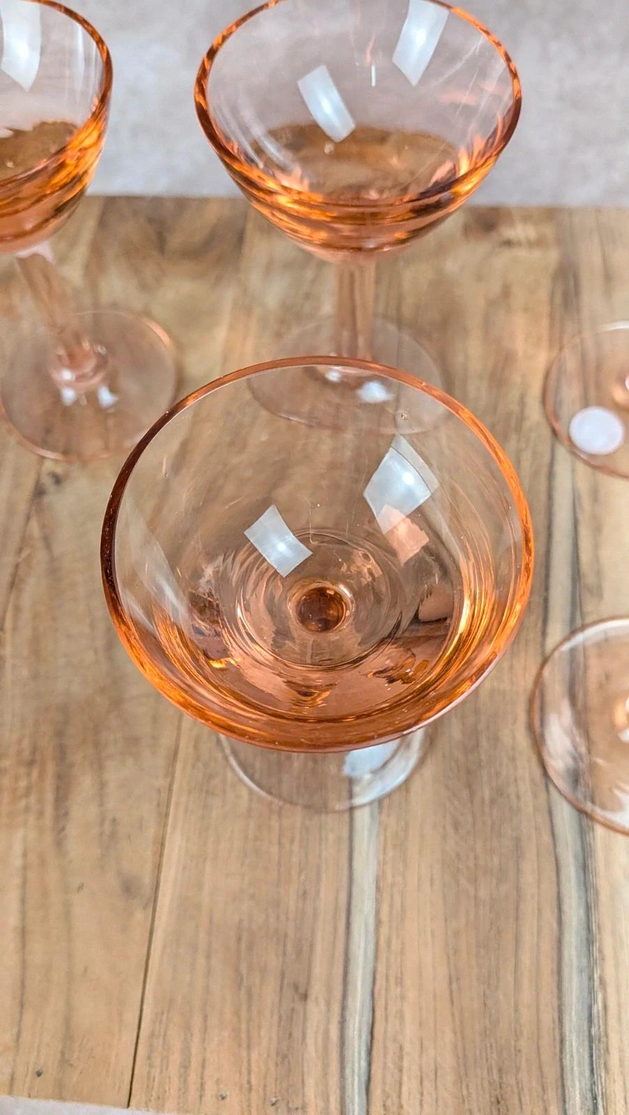 Plateau Portieux rose + 6 verres assortis