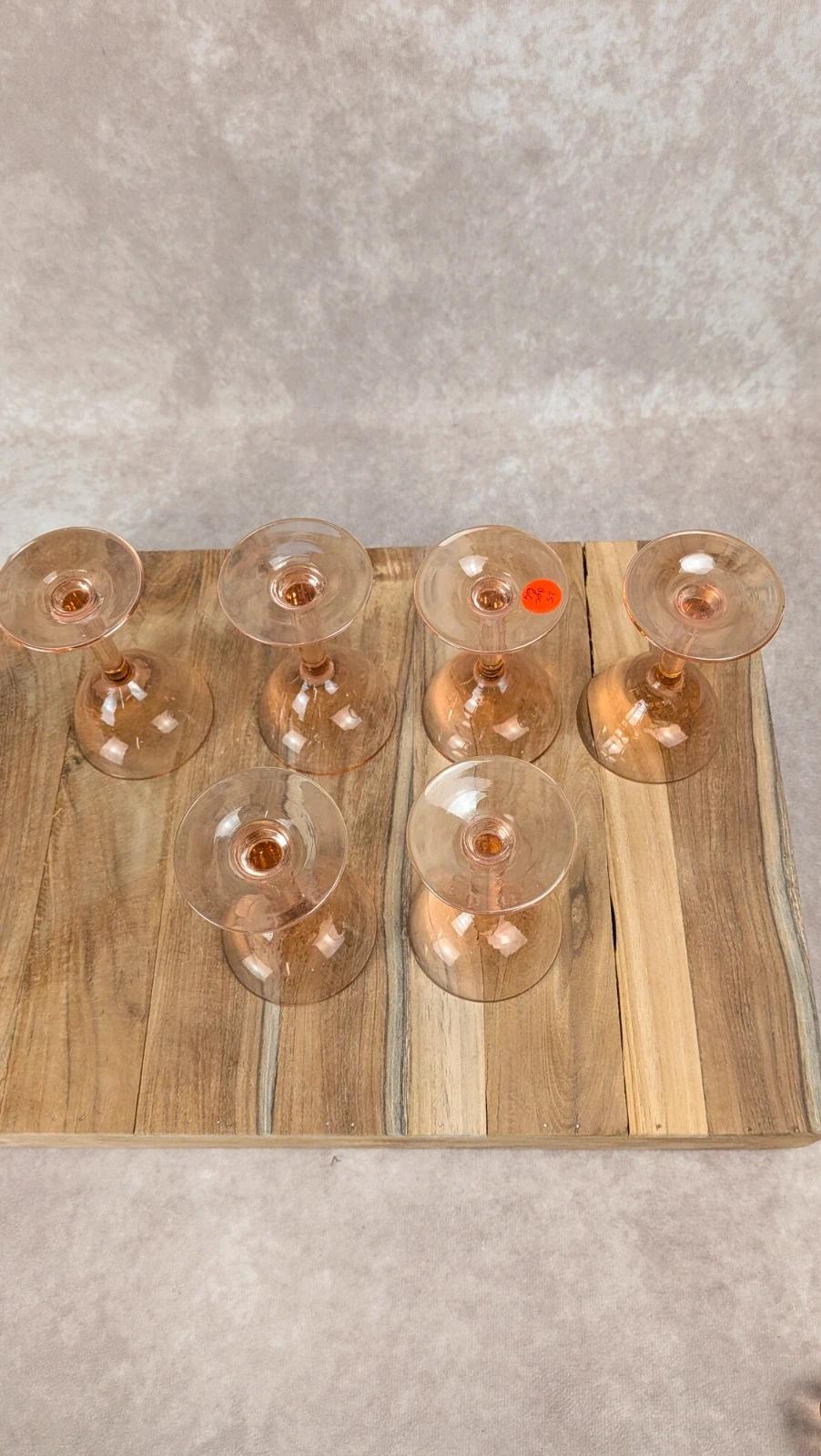 Plateau Portieux rose + 6 verres assortis