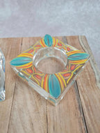 Porte - bougies en verre peint à la main. Artisanat coloré lot de 2
