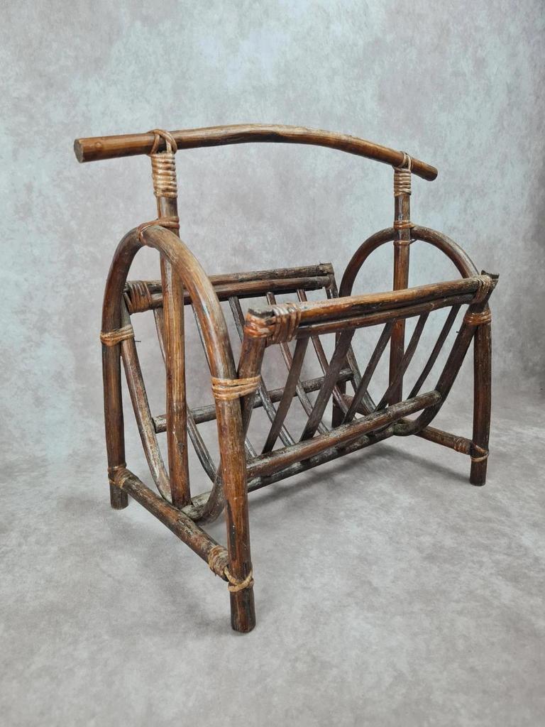 Porte - revues vintage en rotin bohème 📚🌿