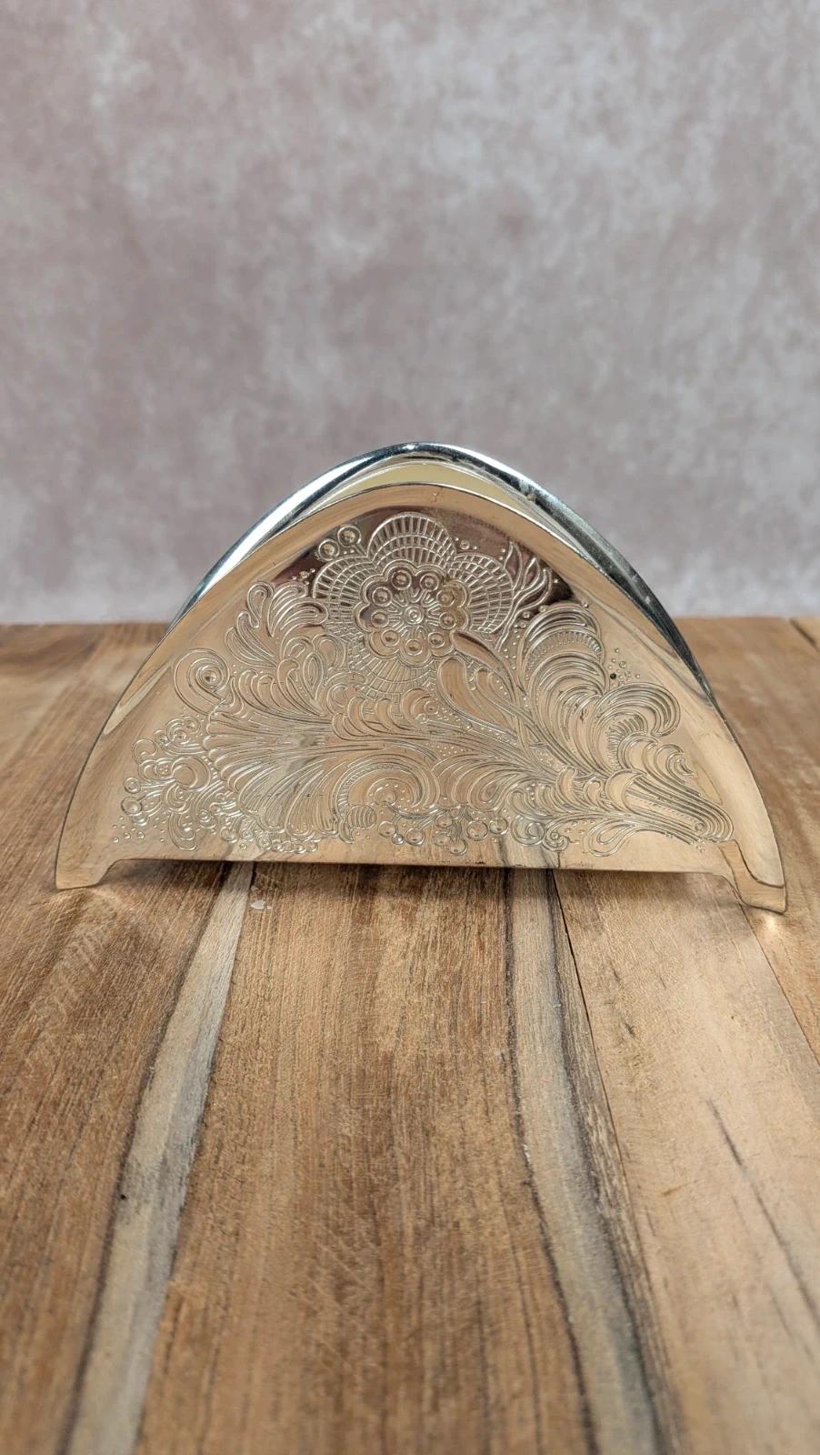 Porte - serviettes vintage Wmf – métal argenté gravé