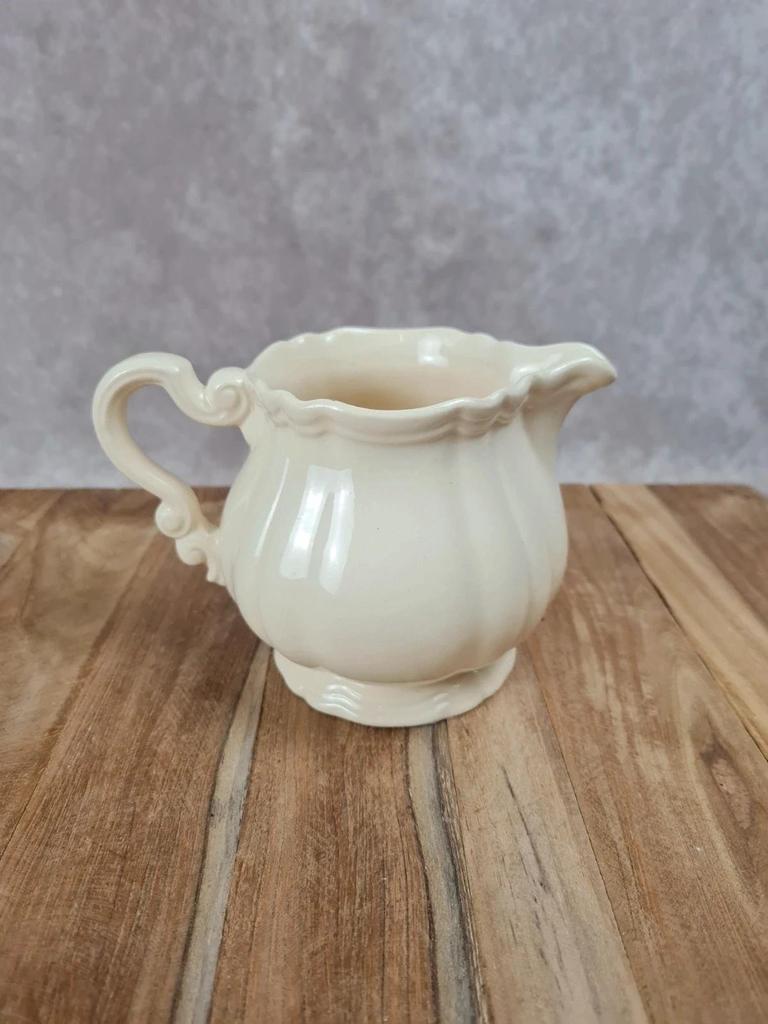 Pot à lait ancien Sarreguemines – Faïence crème