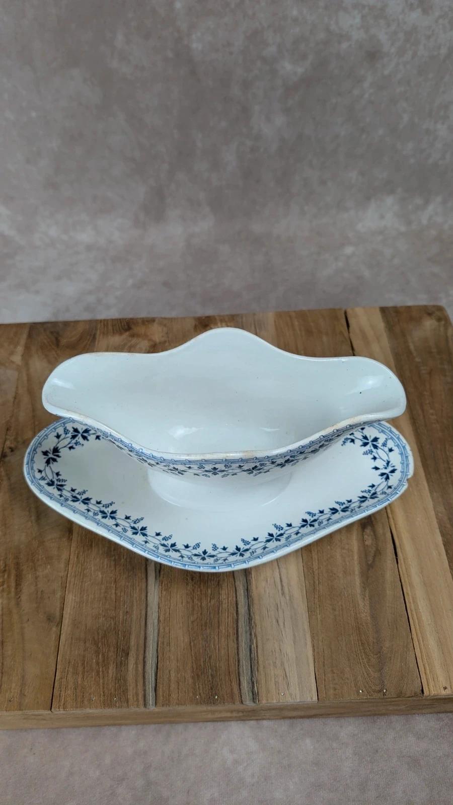 Saucière ancienne Moulin des Loups – Modèle Bluets