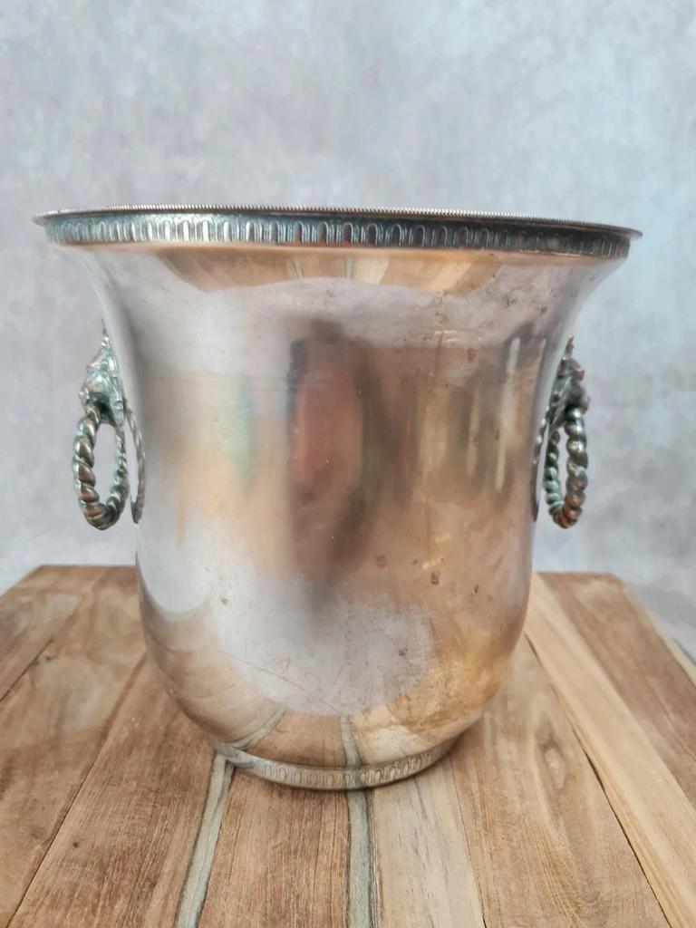 Seau à champagne ancien Produx Paris, métal argenté & cuivre – têtes de lion