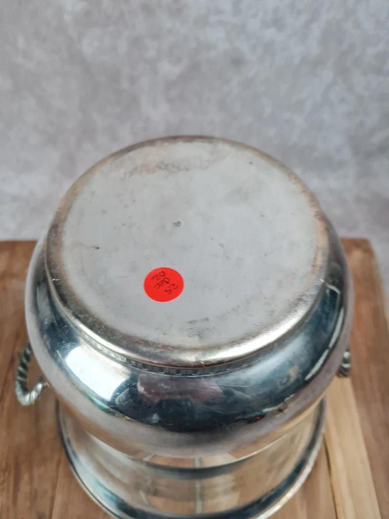 Seau à champagne ancien Produx Paris, métal argenté & cuivre – têtes de lion