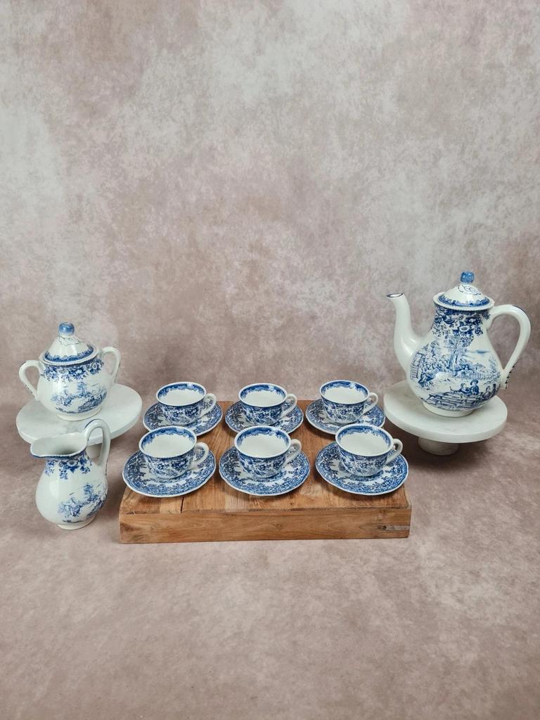 Service à café Kg Lunéville, modèle « Toile de Jouy » Grand Feu