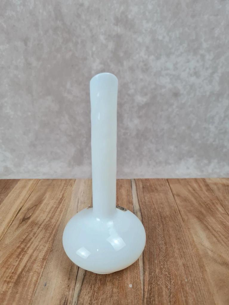 Soliflore en opaline de cristal – blanc laiteux 🌼🤍