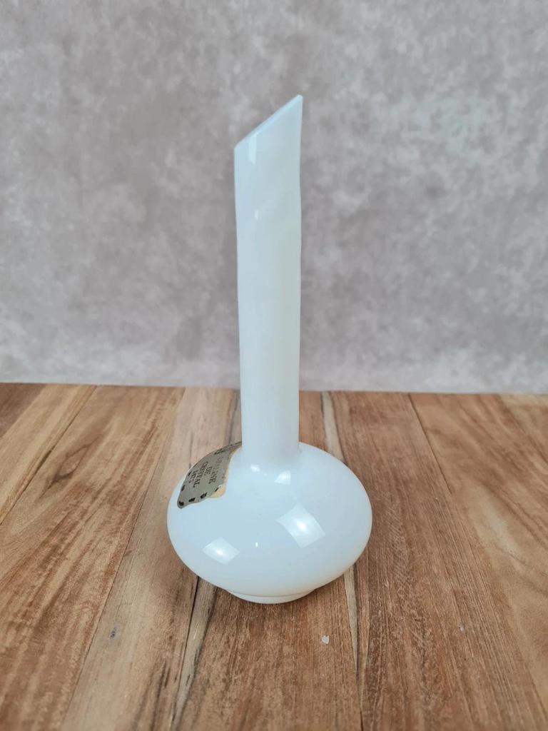 Soliflore en opaline de cristal – blanc laiteux 🌼🤍