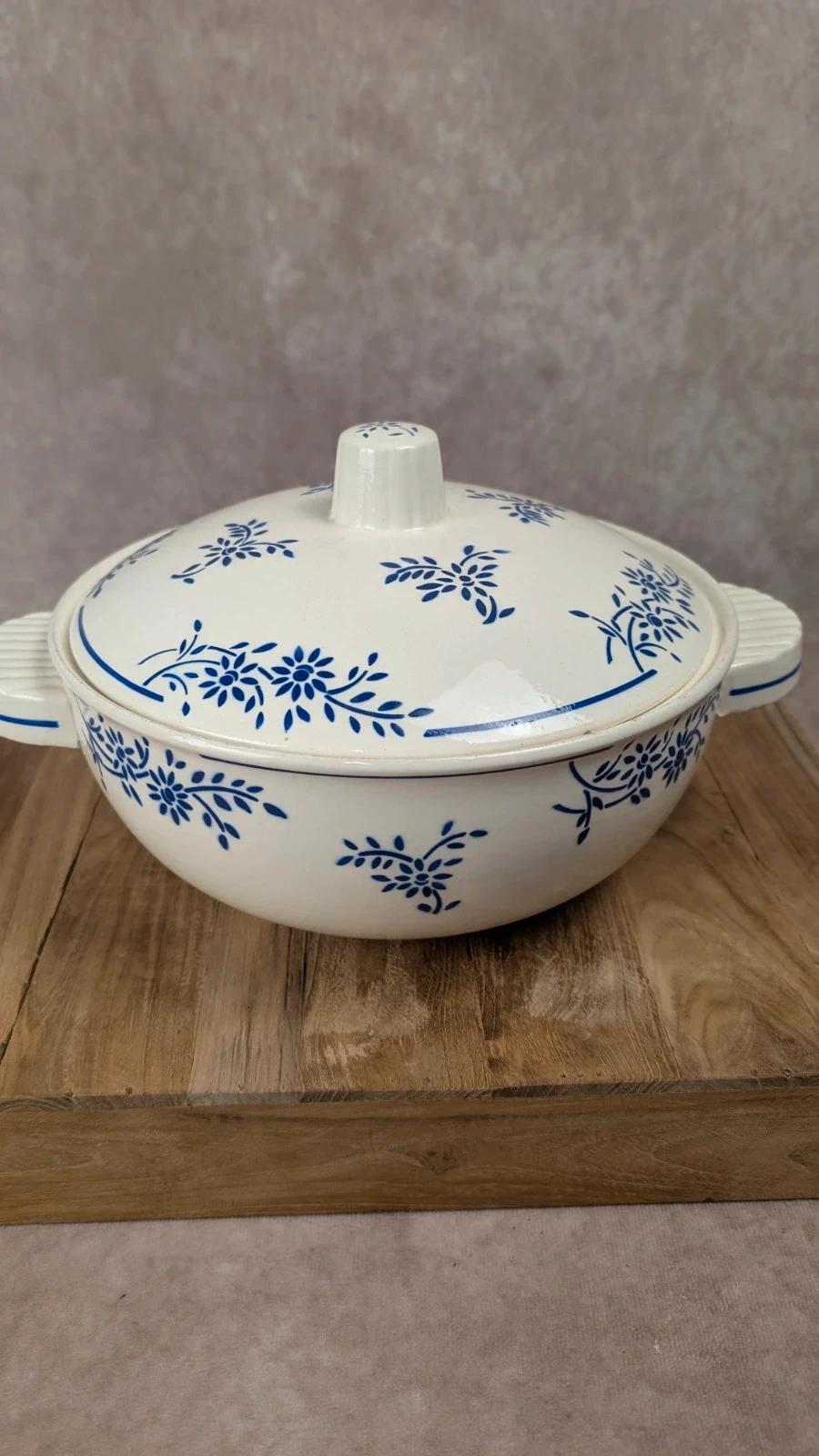 Soupière ancienne Badonviller France – Modèle Christiane