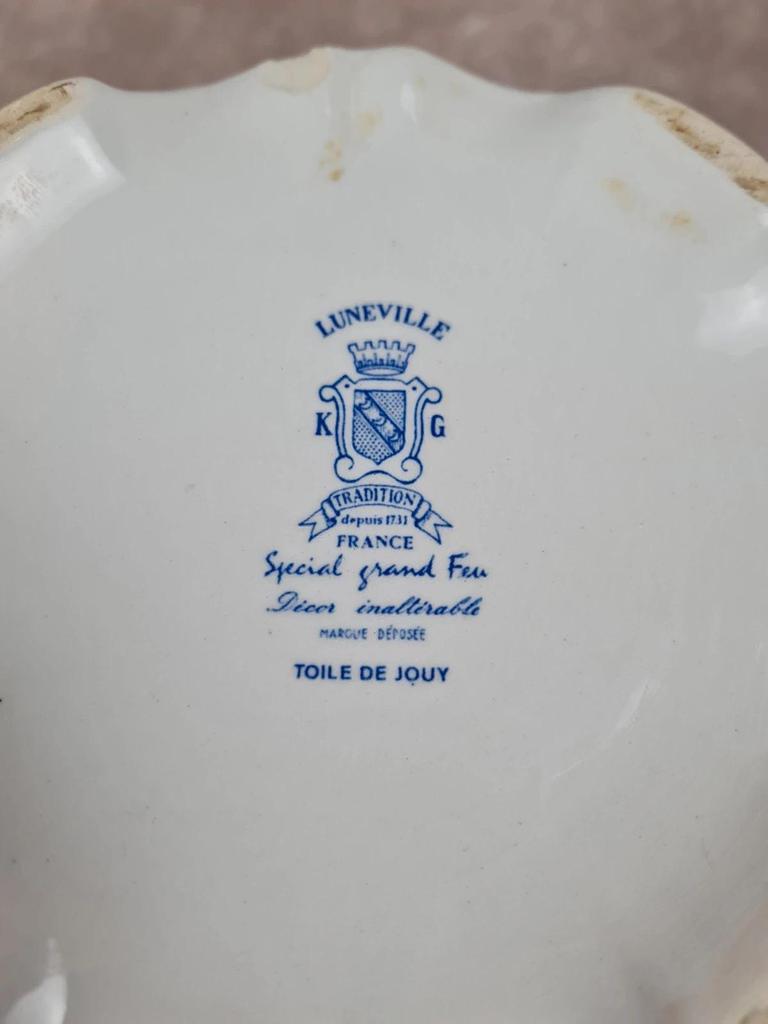 Soupière ancienne Lunéville Kg, modèle Toile de Jouy – décor bleu Grand Feu