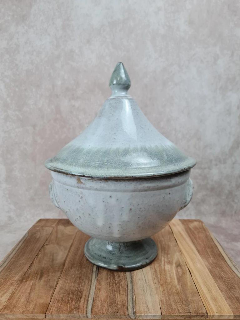 🏺 Soupière artisanale en grès émaillé – signée Vn