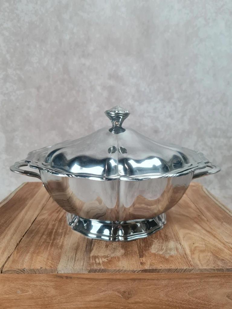 Soupière / légumière vintage en inox – forme godronnée
