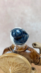 Statuette chinoise ancienne en porcelaine – personnage sage pêcheur
