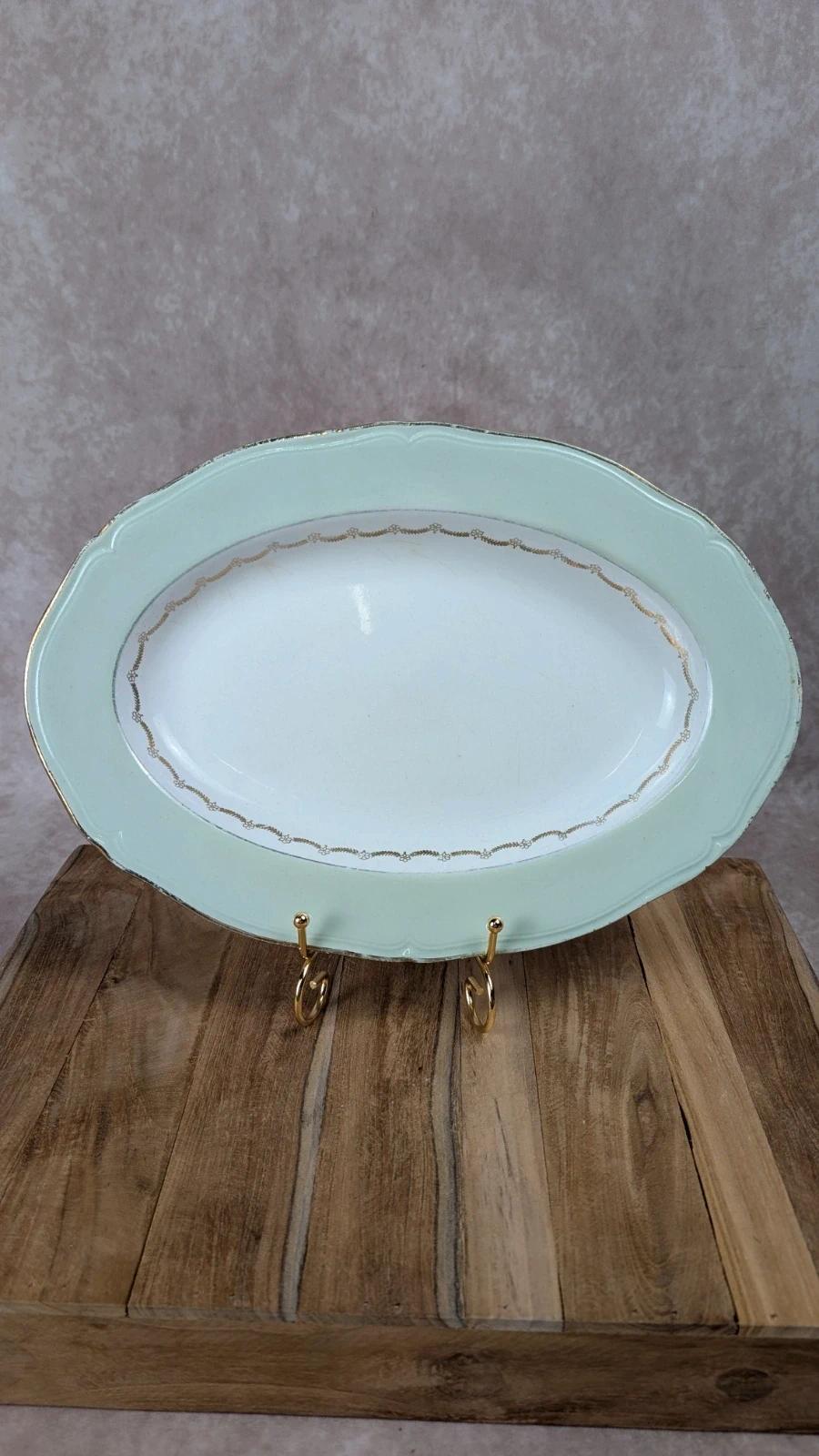 Superbe plat ancien L’amandinoise – modèle Cafés Nico