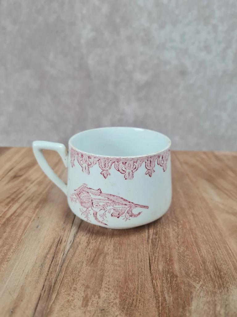 Tasse ancienne Saint - amand – Modèle Iris