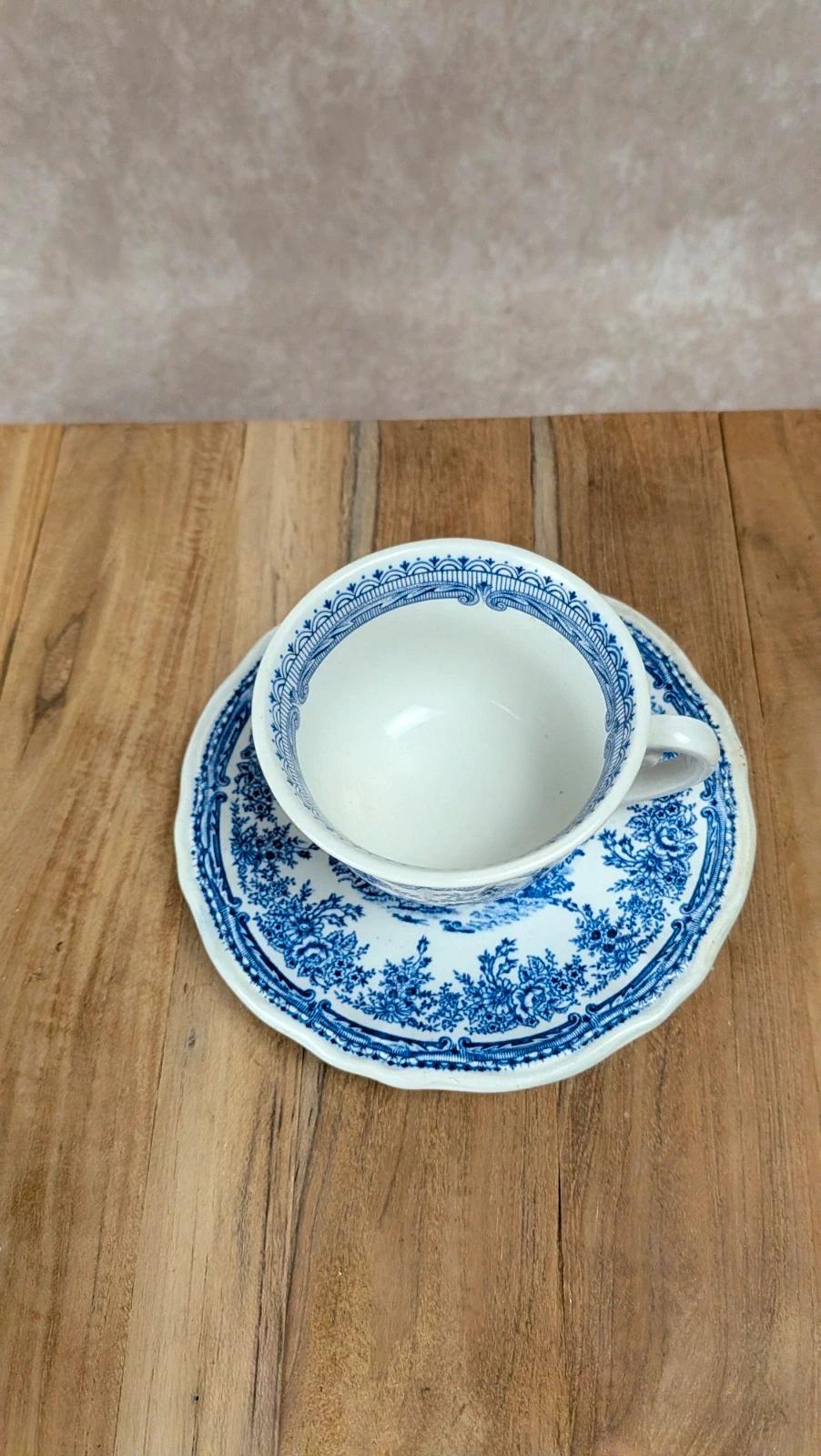 Tasse et soucoupe Luneville – décor bleu Grand Feu The Cottage