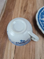 Tasse et sous - tasse vintage Kg Lunéville – modèle The Cottage bleu