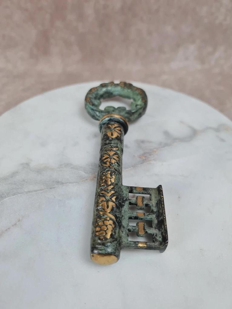 🔑 Tire - bouchon décoratif en forme de clé ancienne – métal patiné