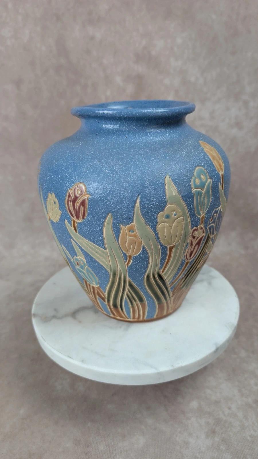 Vase ancien décor floral Art Nouveau