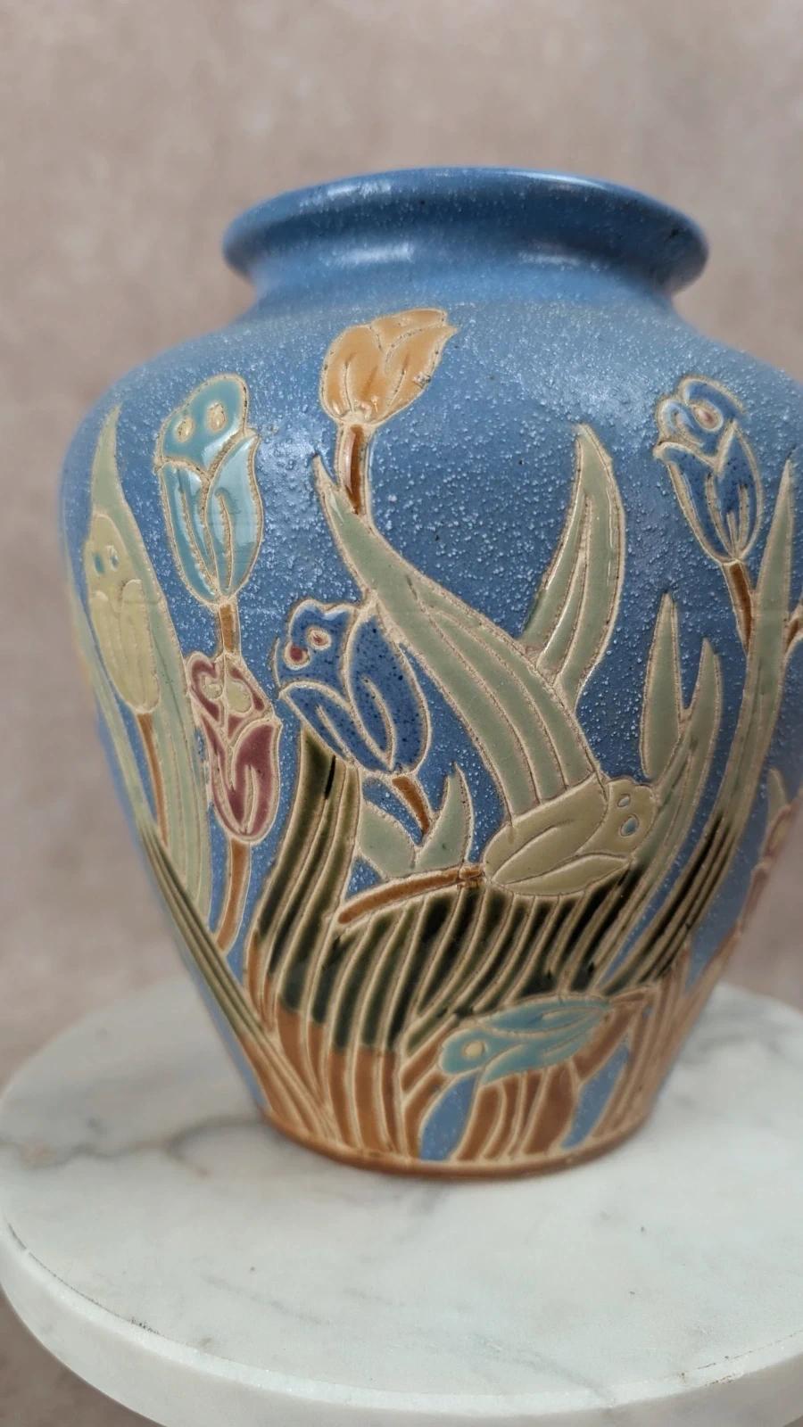 Vase ancien décor floral Art Nouveau
