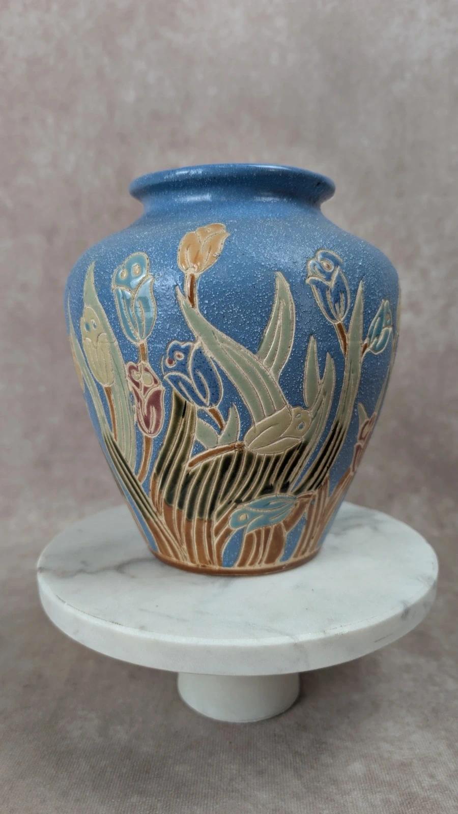 Vase ancien décor floral Art Nouveau
