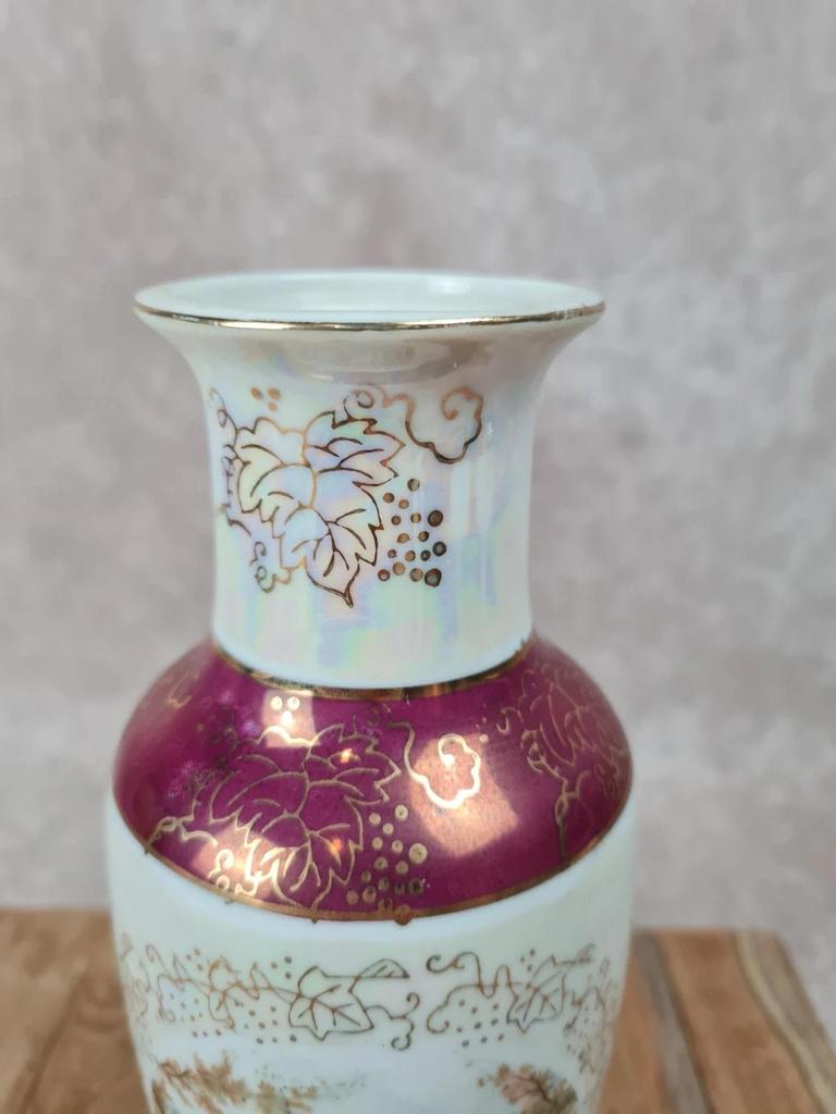 Vase ancien en porcelaine nacrée décor scène galante 🎻🌸