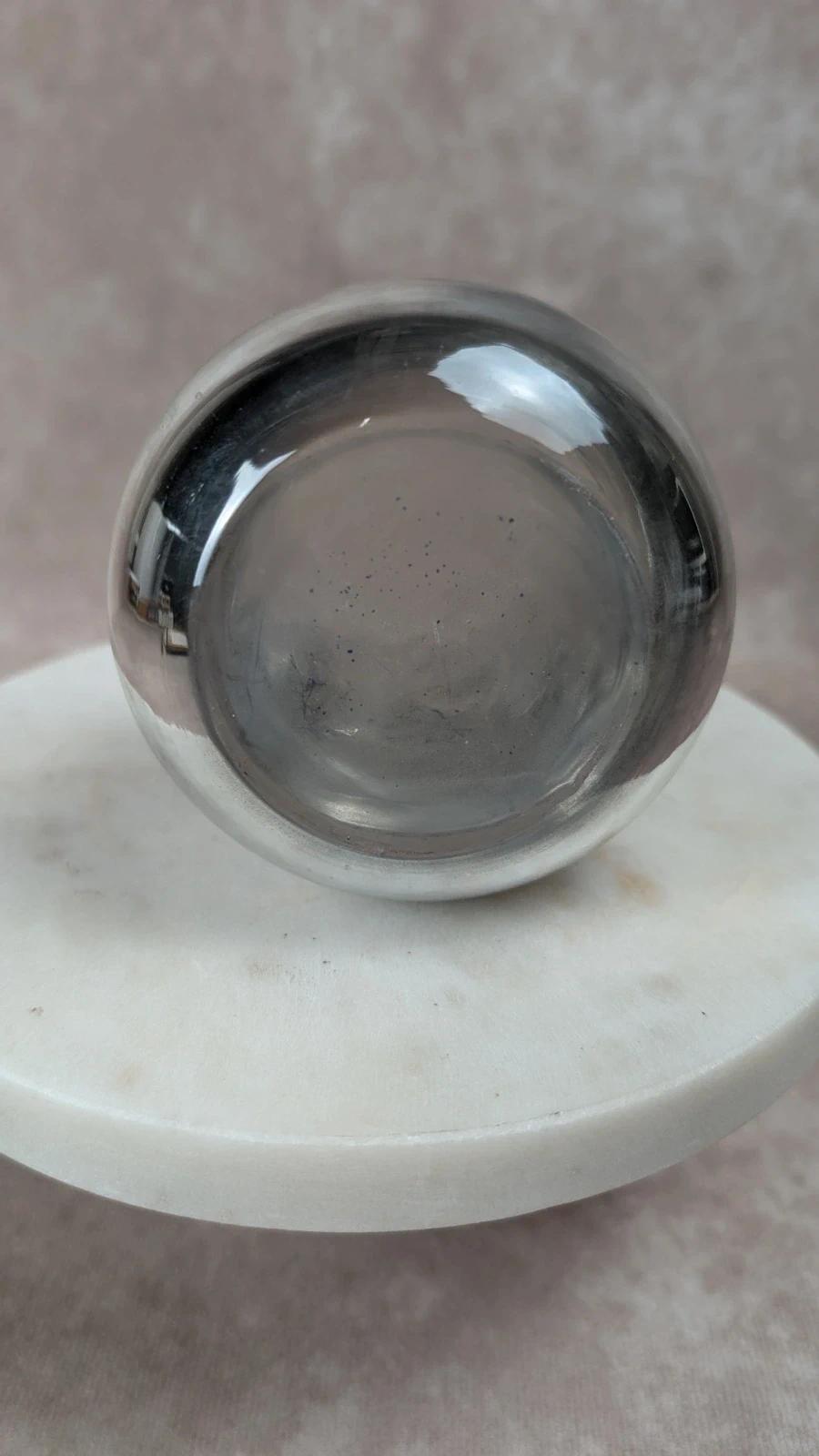 Vase en verre argenté vintage