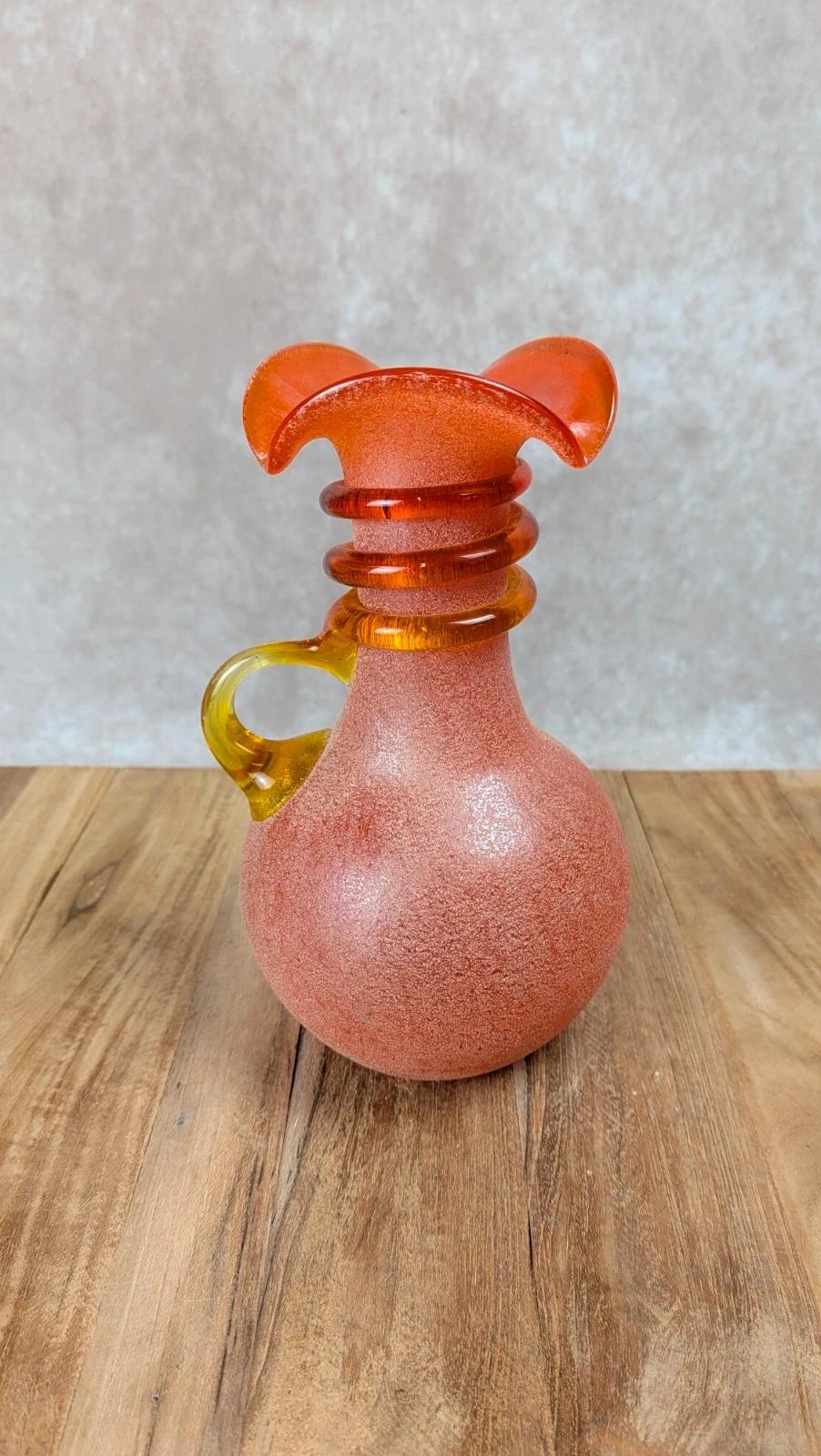 Vase en verre soufflé style Murano