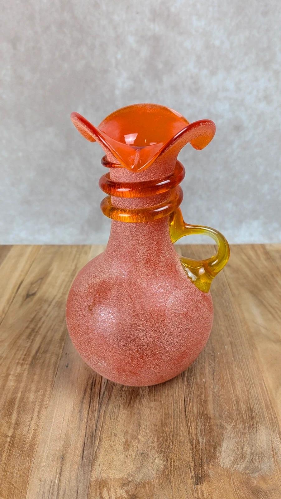 Vase en verre soufflé style Murano