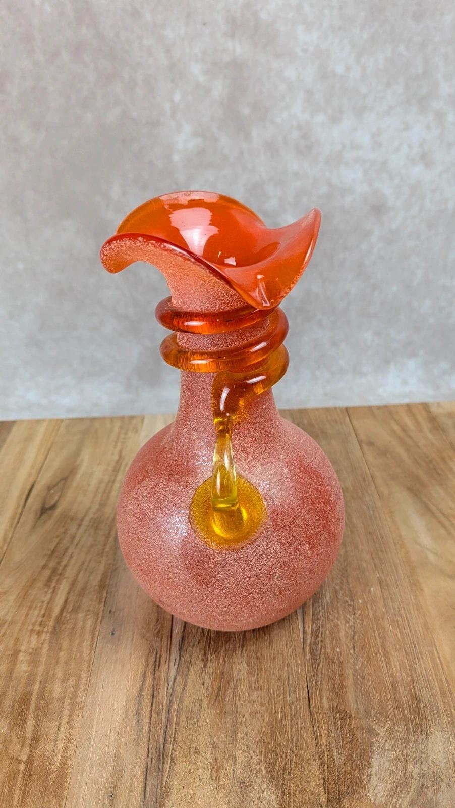 Vase en verre soufflé style Murano