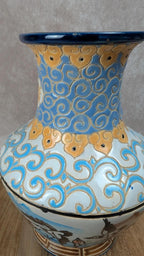 Vase japonisant à décor d’oiseaux et fleurs de lotus