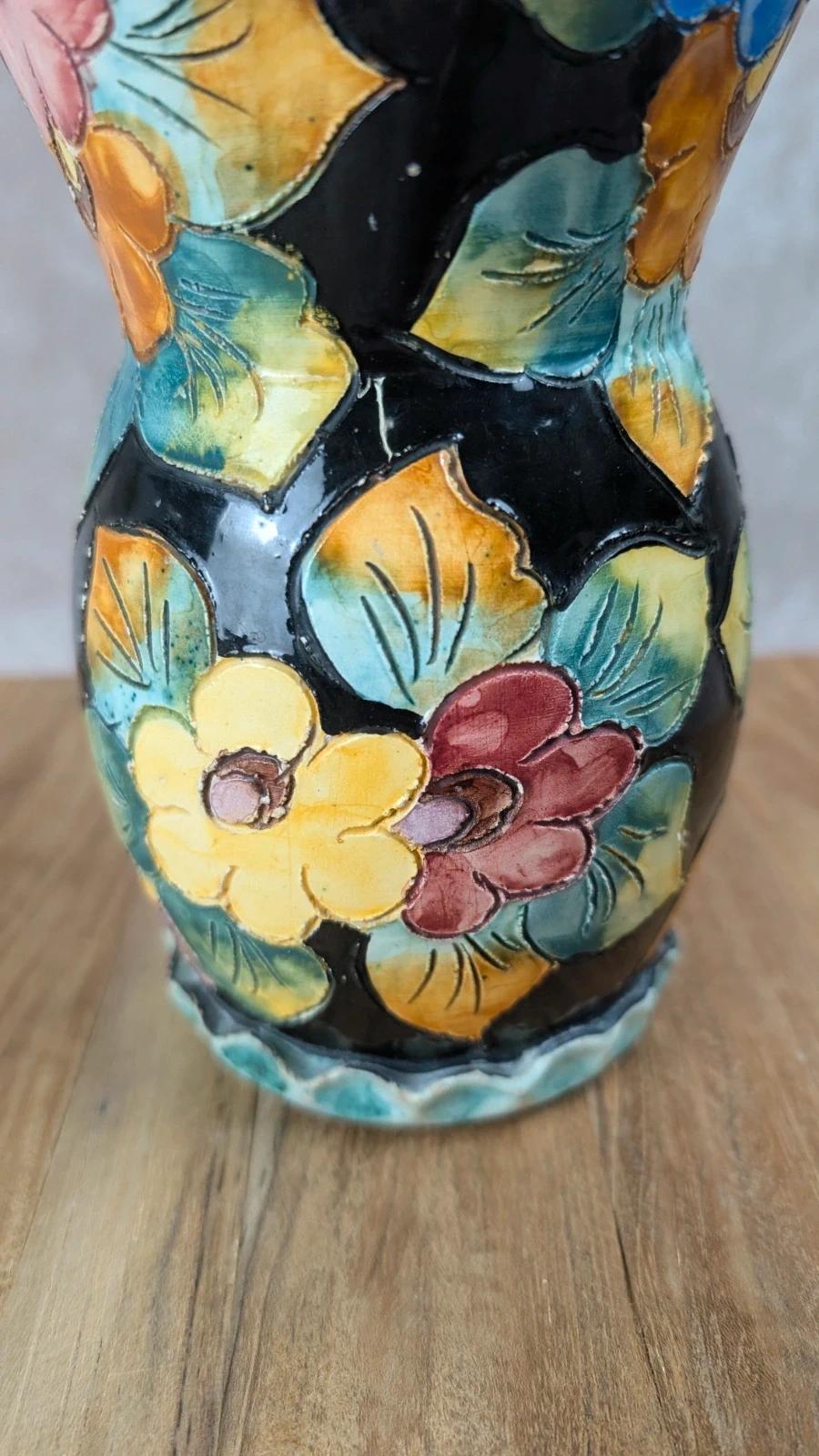 Vase Vallauris signé Gj – décor floral